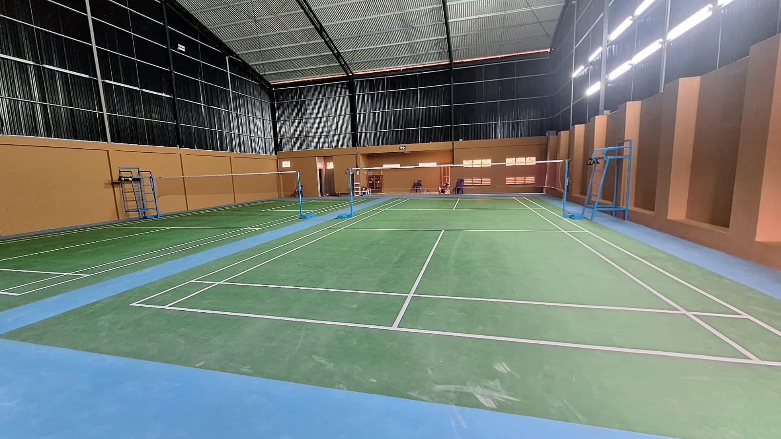 Launching perdana Lapangan Sewa SAS Badminton Balige